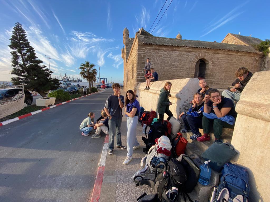 Ocean College students waiting in Marokko