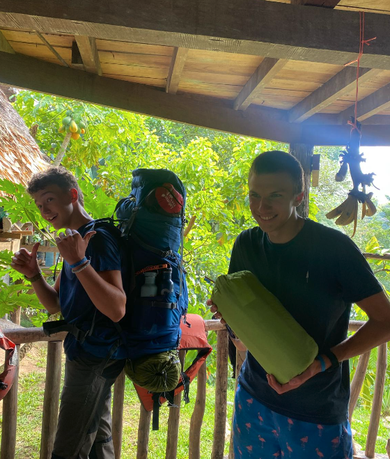 Schüler entdecken den Dschungel von Costa Rica