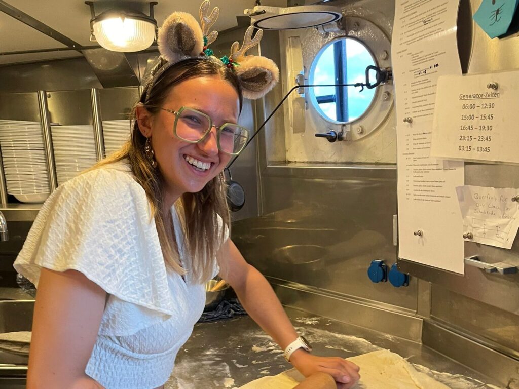 Poolparty auf dem Atlantik